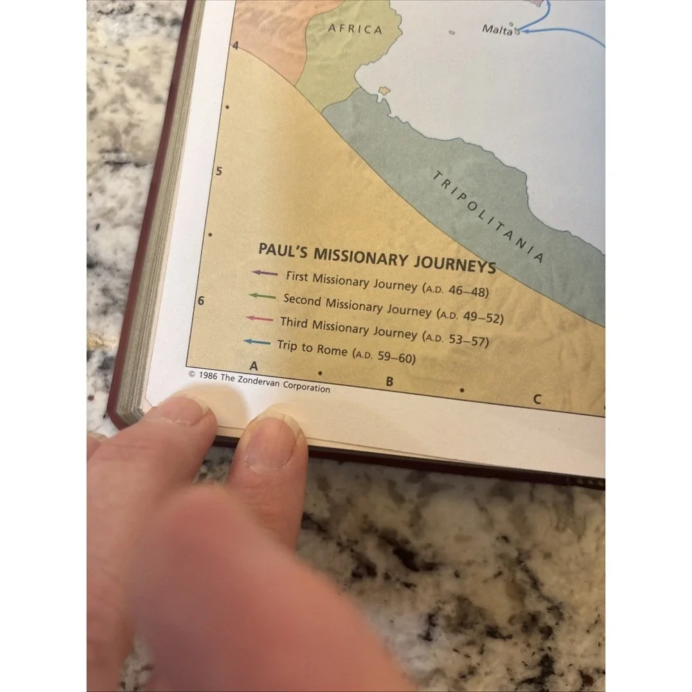 Zondervan Red Holy Bible With Helps New International Version ZonderKidz